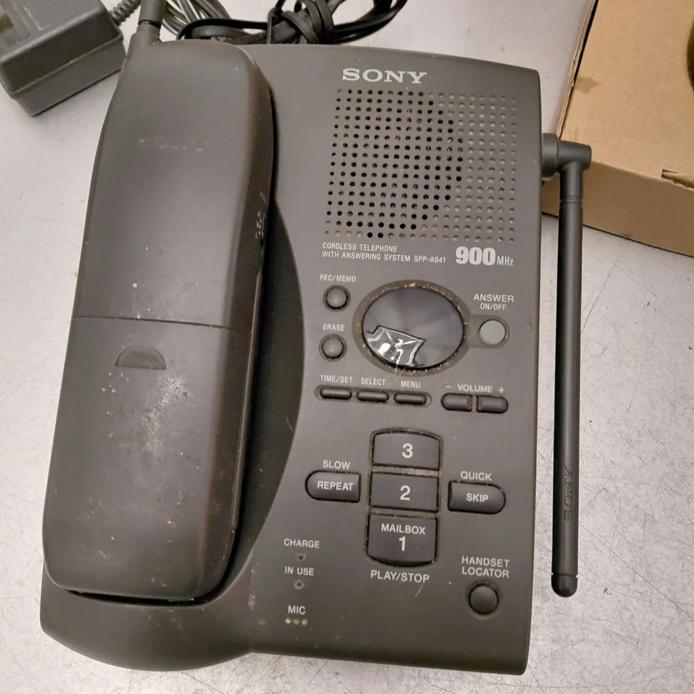 Unisex Sony Cordless Phone with Answering System One Size Gray Black